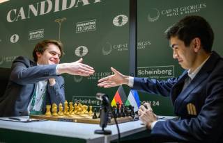 Блюбаумни мағлубиятдан “асраган” Синдоров Праггнанандхага қандай туҳфа тортиқ этаркан?