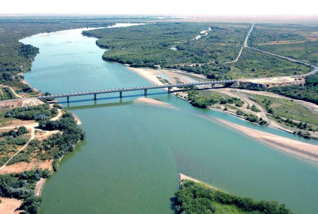 Тоғларимиздаги музликларнинг қисқариши Амударё ва Сирдарёдаги сув оқимини камайтирмоқда