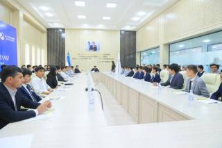 Встреча с молодежью