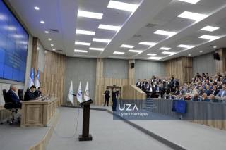 За многолетний плодотворный труд в сфере геологии страны