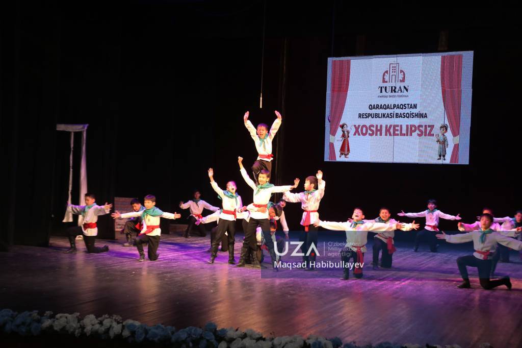 Eng yaxshi maktab teatr guruhlari aniqlandi (+video)