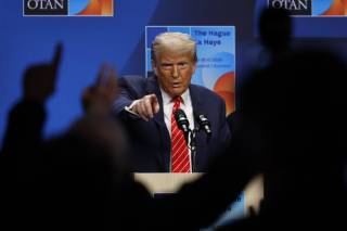 Трамп НАТОни яна танқид қилди