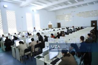 Қорақалпоғистонда педагоглар малака синовларидан ўтмоқда