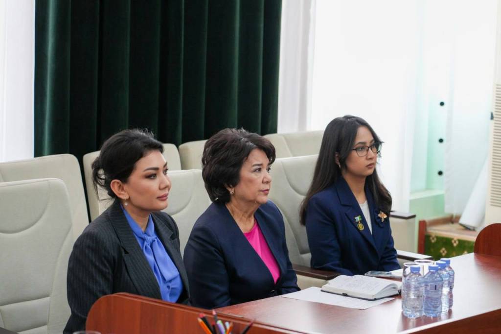 Ёшлар мурожаатлари атрофлича ўрганилди