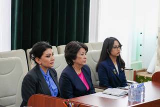 Ёшлар мурожаатлари атрофлича ўрганилди