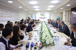 Raqobat va shaffoflik masalalari muhokama qilindi