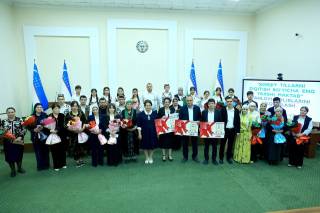 “Энг яхши хорижий тил мактаби” аниқланди