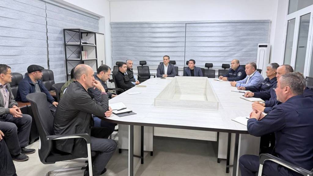 Проблемы предпринимателей решаются на месте