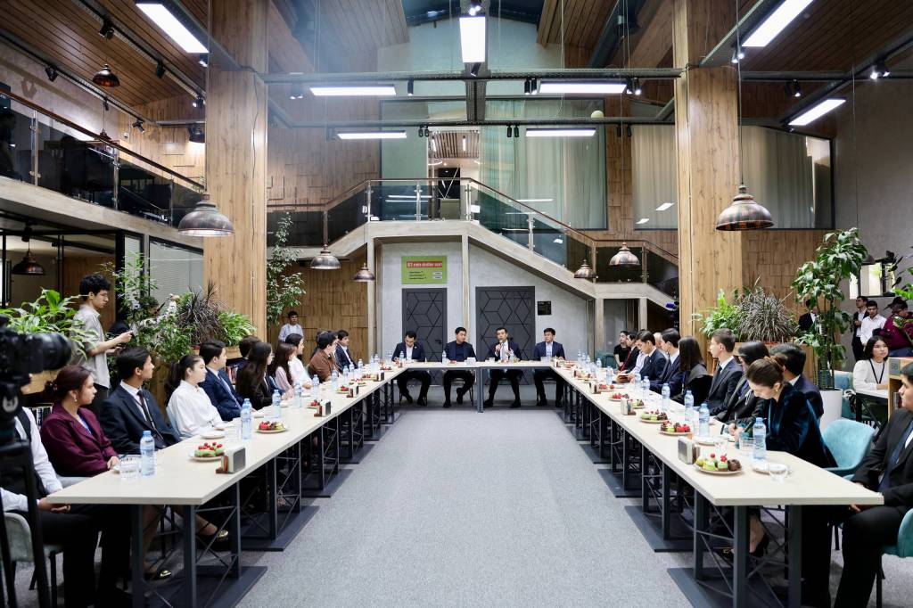 Ёшлар - коррупцияга қарши