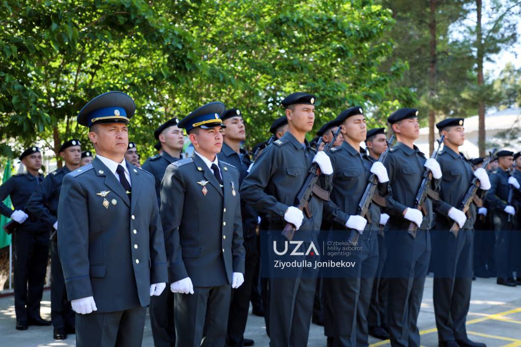 Ватан ҳимоясига бел боғлаган ёшлар қасамёд қилди