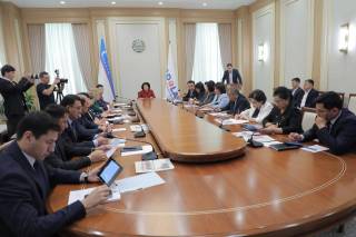 Судьянинг ваколатларини тўхтатиб туриш тартиби белгиланмоқда