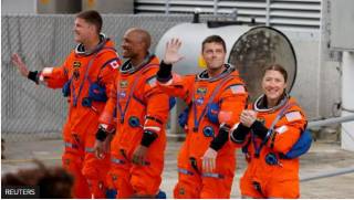 Что известно об экипаже миссии «Артемида-2» и что астронавты взяли с собой в полёт к Луне?