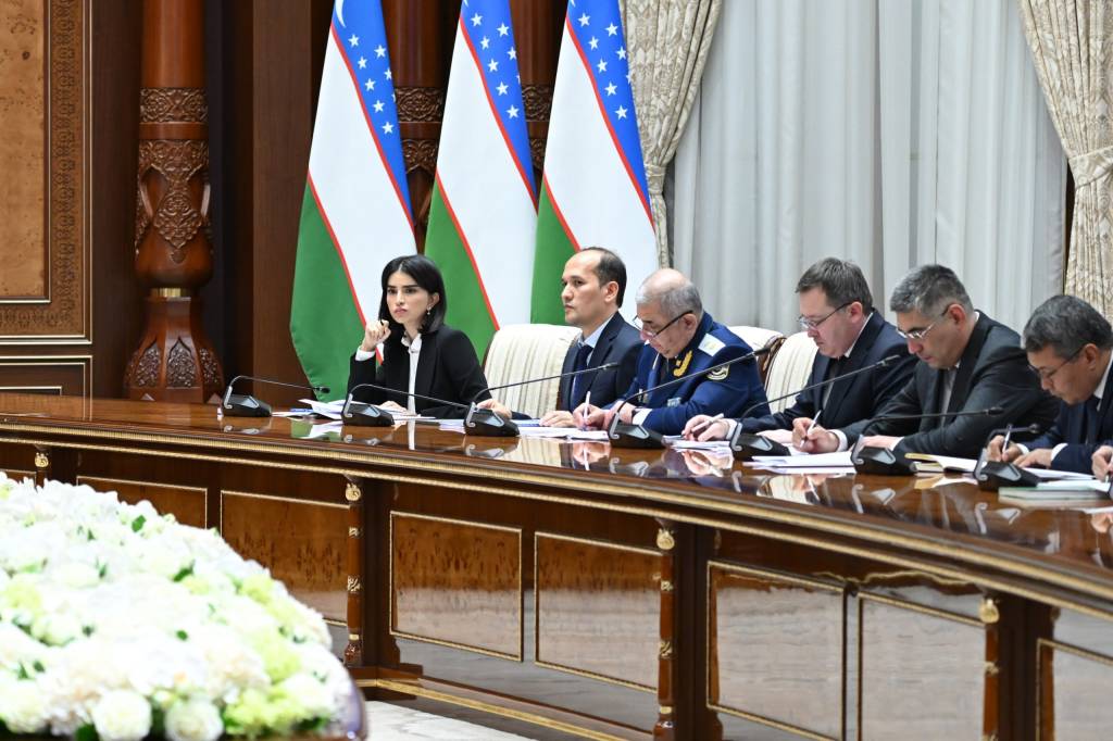 Жорий йил ҳудудларда 140 минг хонадонли кўп қаватли уйларни топшириш зарурлиги қайд этилди