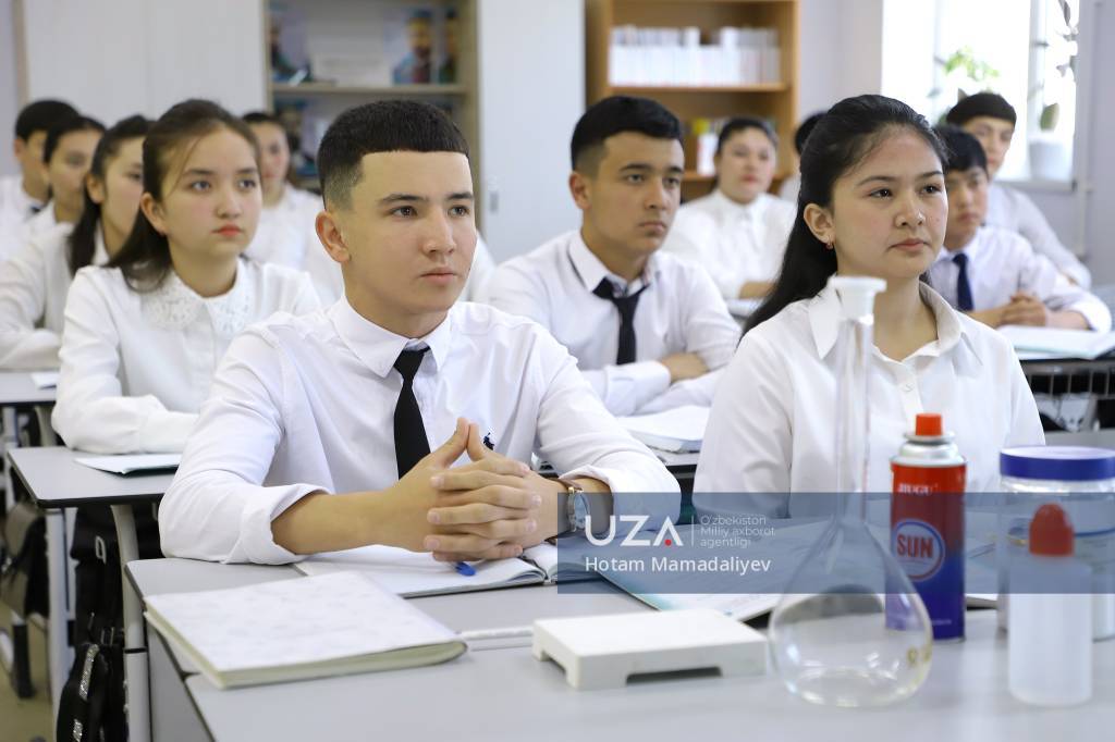 3 мингдан ортиқ шогирдини талабаликка етаклаган устоз