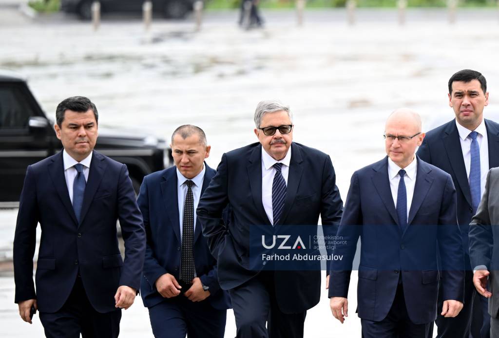 Россия Федерацияси Администрацияси раҳбари биринчи ўринбосари Ислом цивилизацияси марказига ташриф буюрди