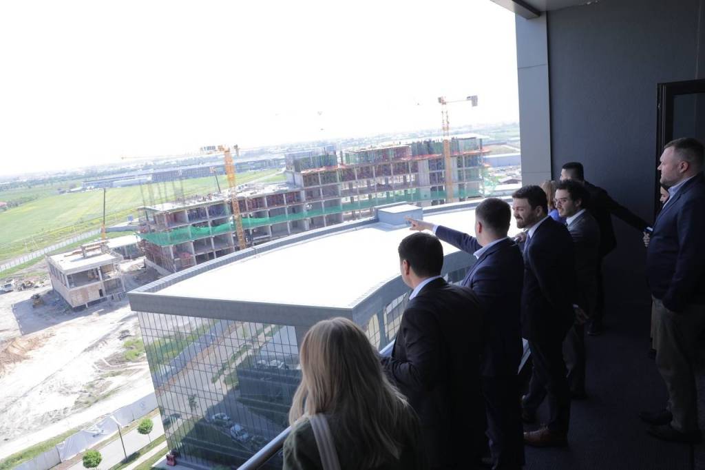 Фармацевтика соҳасида ҳамкорлик истиқболлари муҳокама қилинди