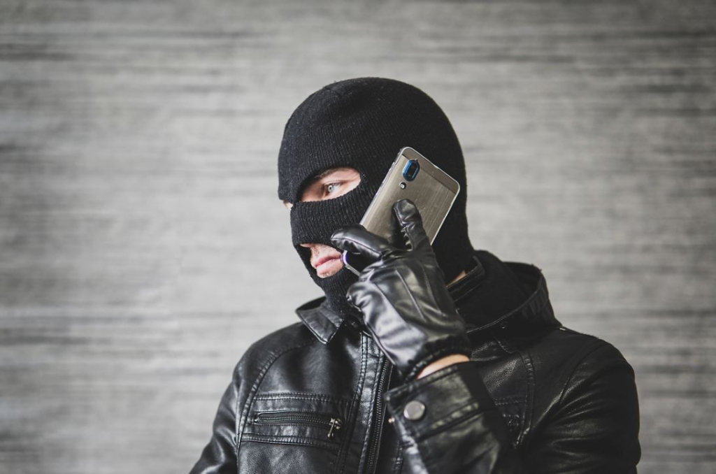 Ташкент захлестнул новый вид телефонных мошенничеств 