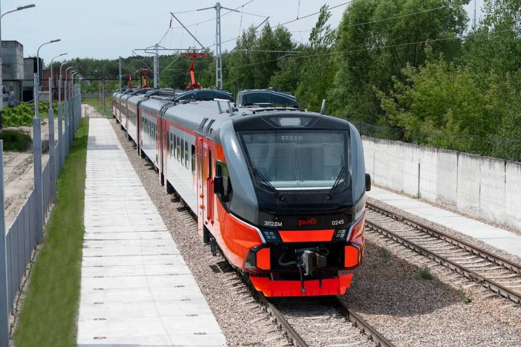 «Трансмашхолдинг» обсуждает новые поставки поездов в Узбекистан