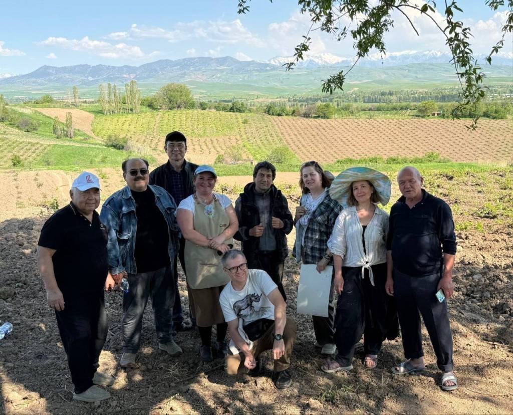 Рассомлар учун баҳорги пленер ташкил этилди