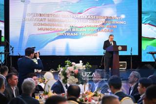 Уй-жой коммунал хизмат кўрсатиш соҳаси ходимлари куни нишонланди