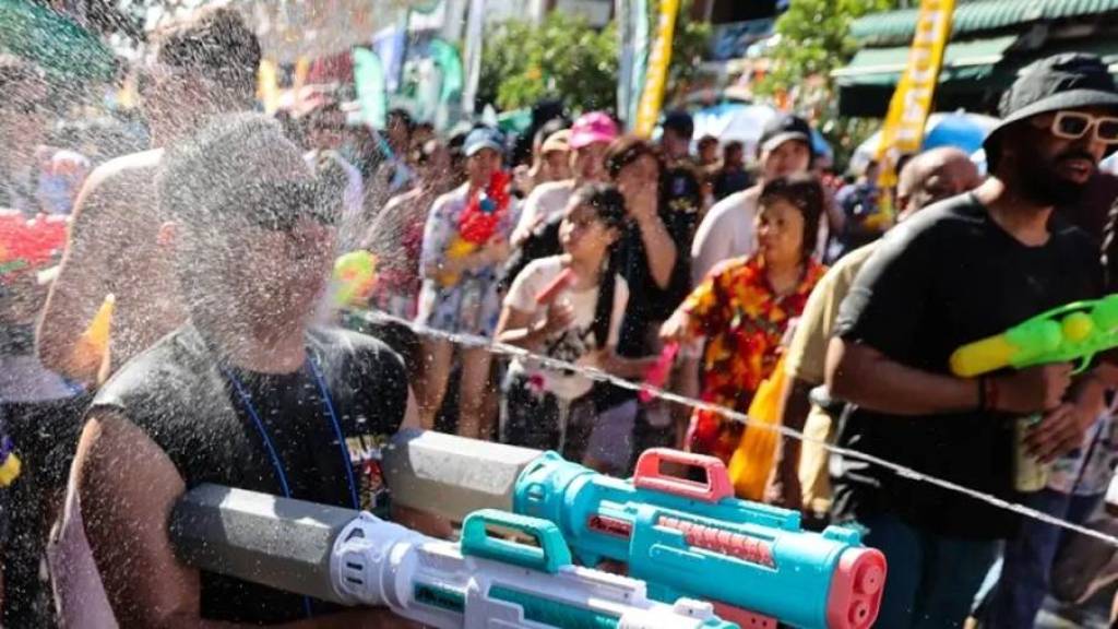 Suv bayramidagi fojia...