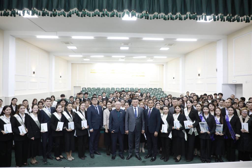 “Янги Ўзбекистон” ва “Правда Востока” газеталари кунлари ташкил этилди