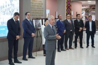 Тошкент зилзиласига бағишланган фотокўргазма