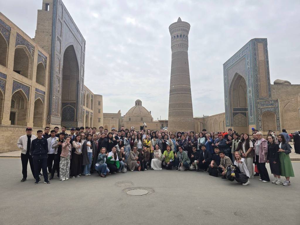 Yosh strateglar ko‘hna shahar merosi bilan tanishdi