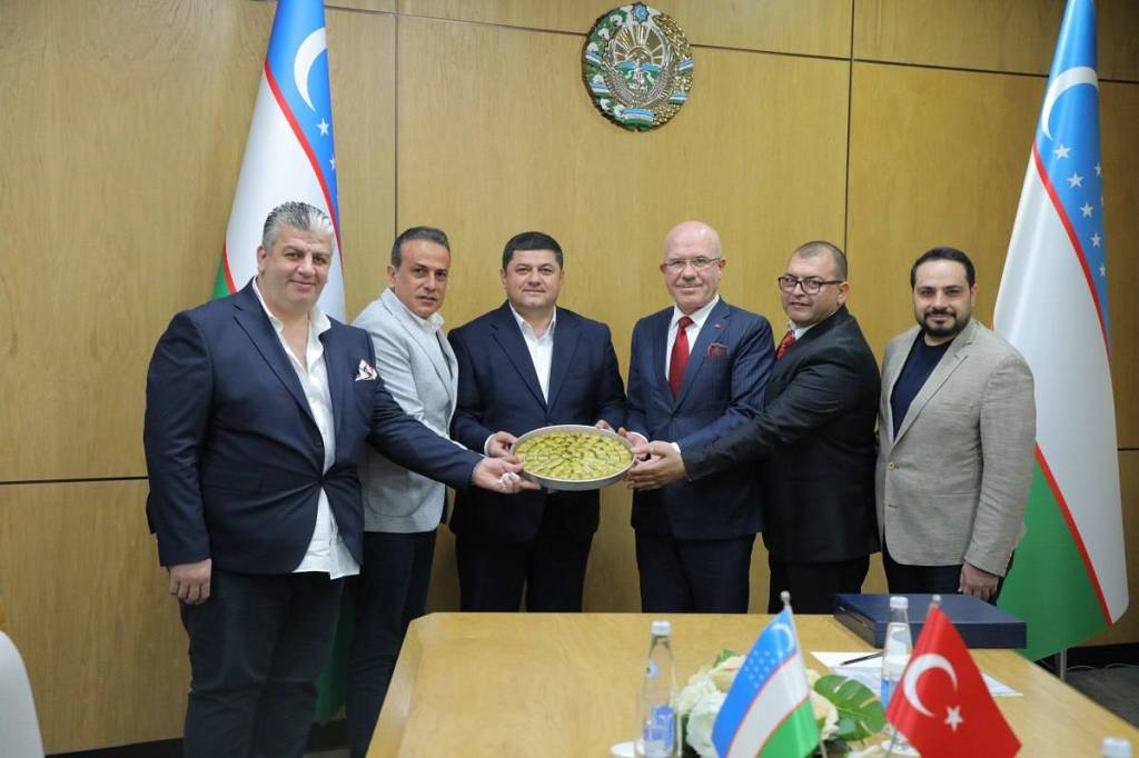 Turkiya delegatsiyasi bilan gastronomik turizm masalalari muhokama qilindi