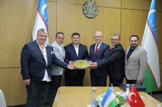 Turkiya delegatsiyasi bilan gastronomik turizm masalalari muhokama qilindi