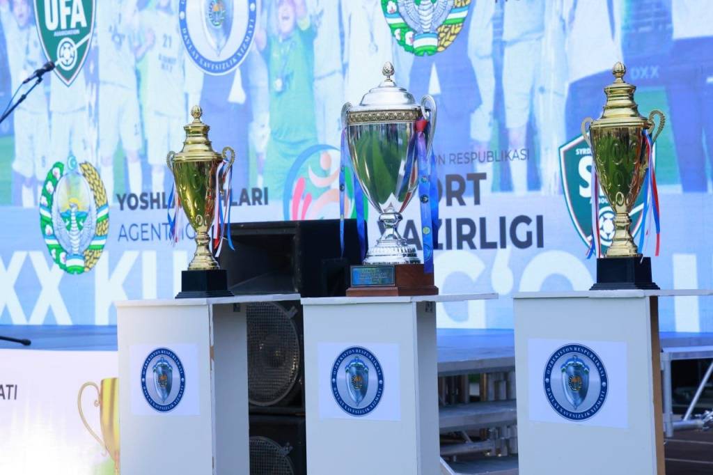 Sirdaryoda DXX kubogi: futbol bayramiga start berildi