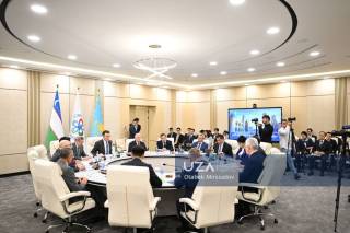 O‘zbekiston – Qozog‘iston: Toshkentda Buxoro sammiti yakuni va istiqboldagi rejalar muhokama qilindi