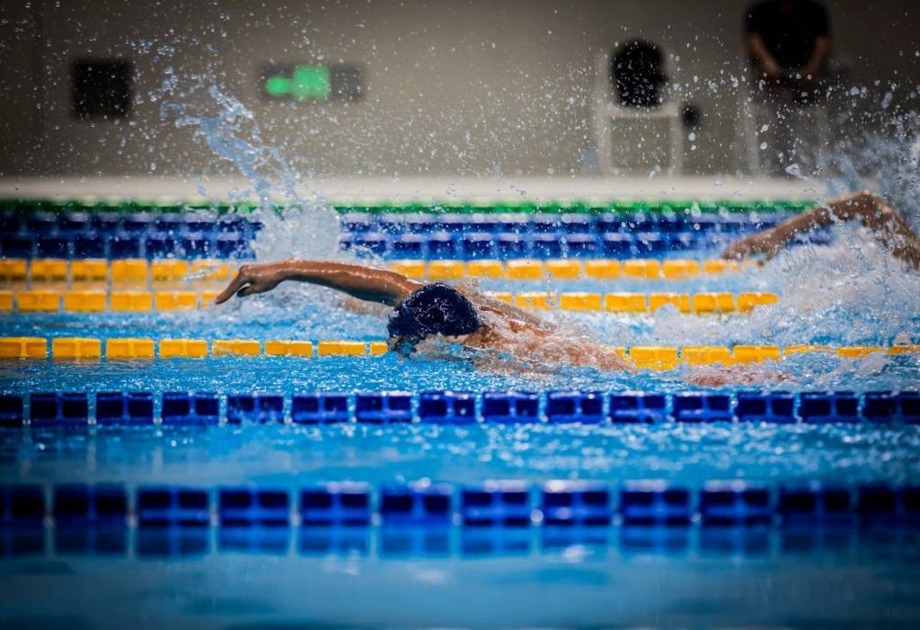 Учта ёш тоифасида сузувчилар сараланмоқда