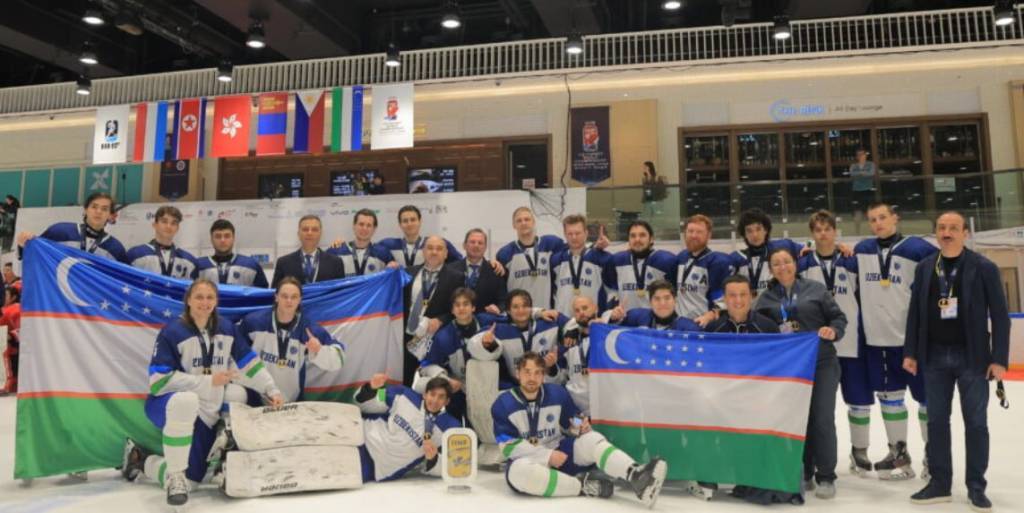 Успех хоккеистов