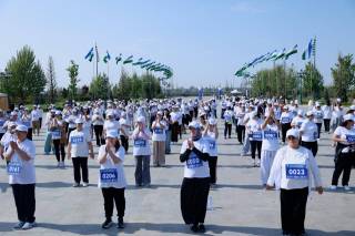 Янги Ўзбекистон боғида хотин-қизлар ўртасида югуриш марафони ўтказилди