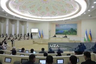 Нукусда сессия бўлиб ўтди