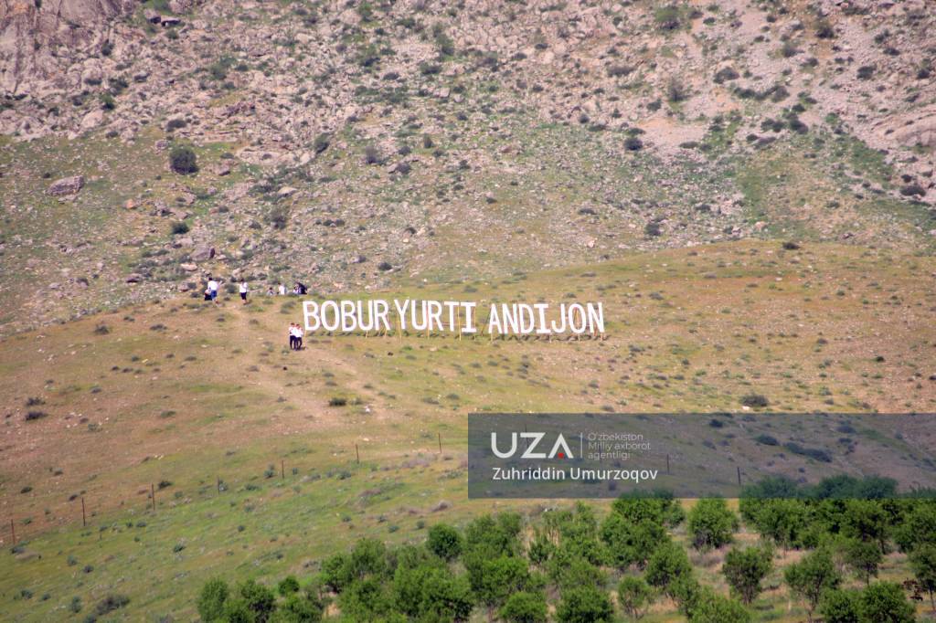 “Imom ota” ziyoratgohida press-tur tashkil etildi