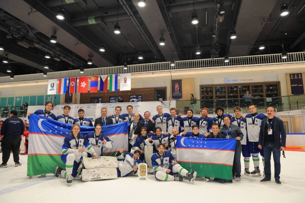 Хоккей: Өзбекстан ұлттық құрамасы әлем чемпионатының III дивизионында жеңіске жетті