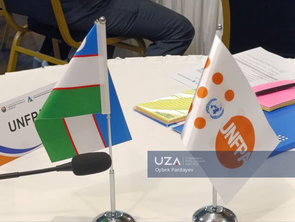 Демографик барқарорликни таъминлашда халқаро ҳамкорлик қандай роль ўйнайди?