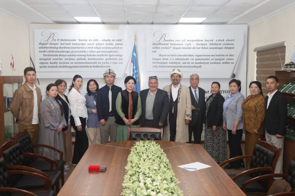 Адабий алоқалар ташаббускори эътироф этилди