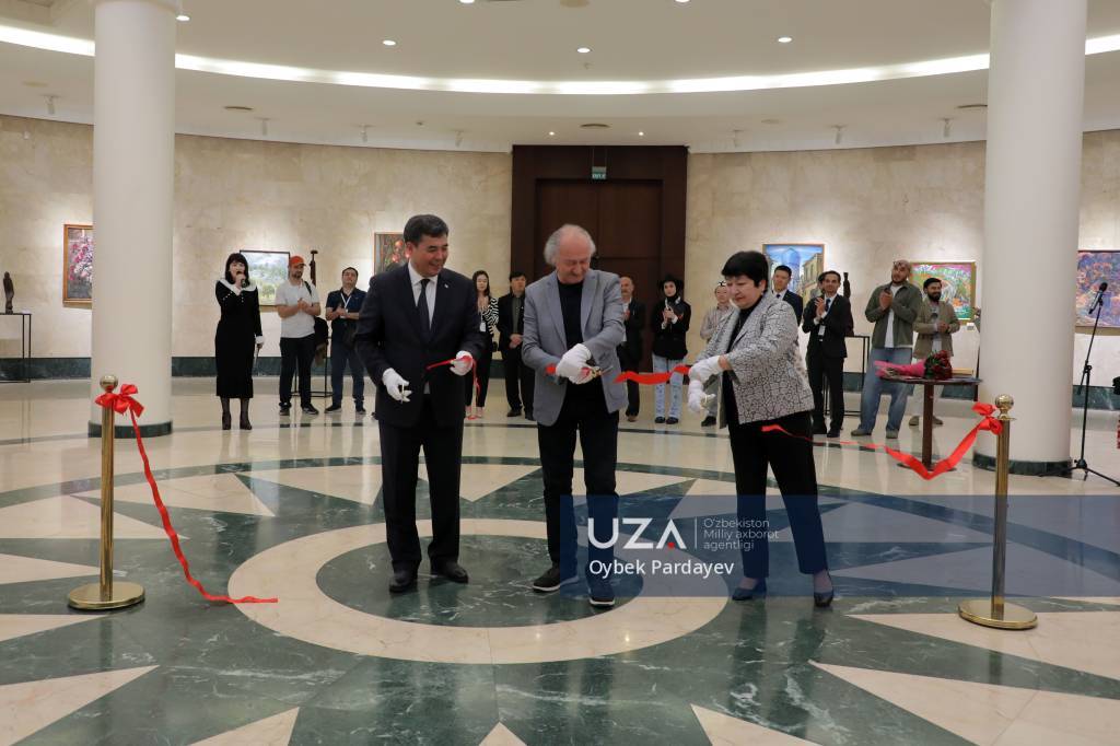 Туркий дунё: ягона руҳ, турфа ранглар