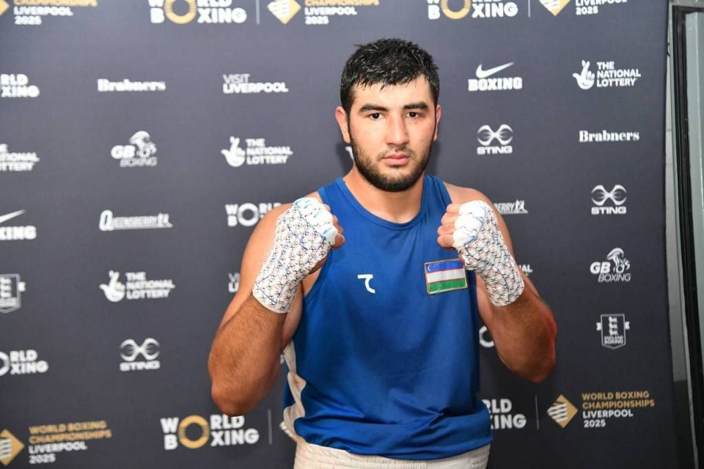 Жахонгир Зокиров  начал с победы