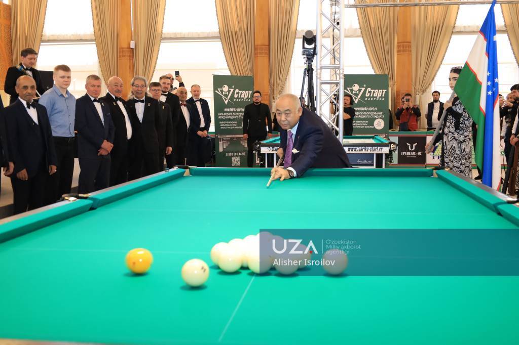 Бильярд усталари Самарқандда жам бўлди
