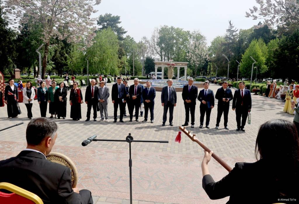 O‘shda “44-kuz” kitobining taqdimoti bo‘lib o‘tdi