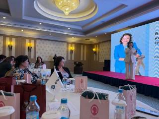 “Халқ билан бирга” дастури доирасида ёшлар ва хотин-қизлар қўллаб-қувватланмоқда