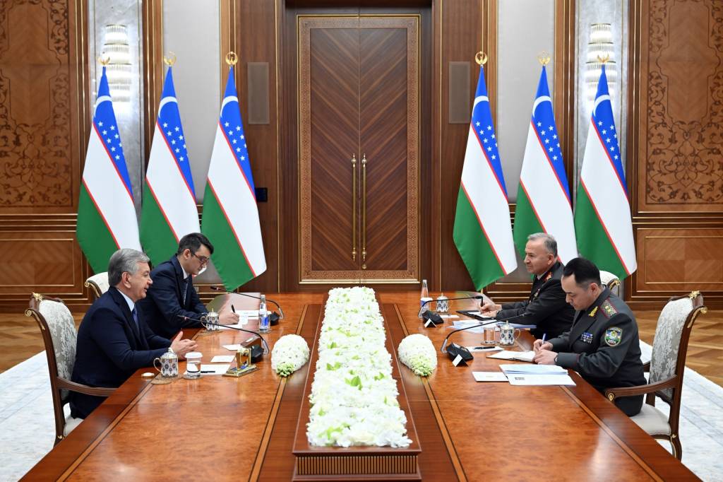 Prezidentimizga Turkiya bilan harbiy hamkorlikni mustahkamlash borasidagi ishlar haqida axborot berildi