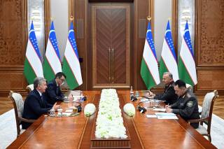 Президентимизга Туркия билан ҳарбий ҳамкорликни мустаҳкамлаш борасидаги ишлар ҳақида ахборот берилди