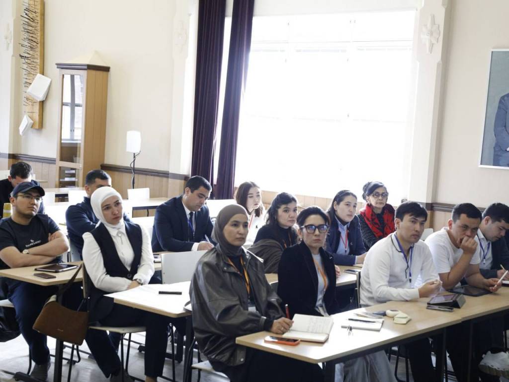 Таълимни ривожлантириш бўйича Швеция ва Финляндия тажрибаси ўрганилмоқда