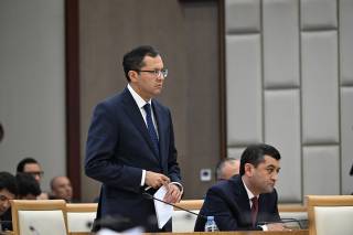 فخامة الرئيس شوكت ميرضيائيف يطلب من المسئولين تغيير طريقة العمل