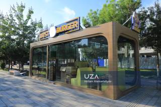 Наманганда замонавий хизмат кўрсатиш кўчаси фойдаланишга топширилиш арафасида